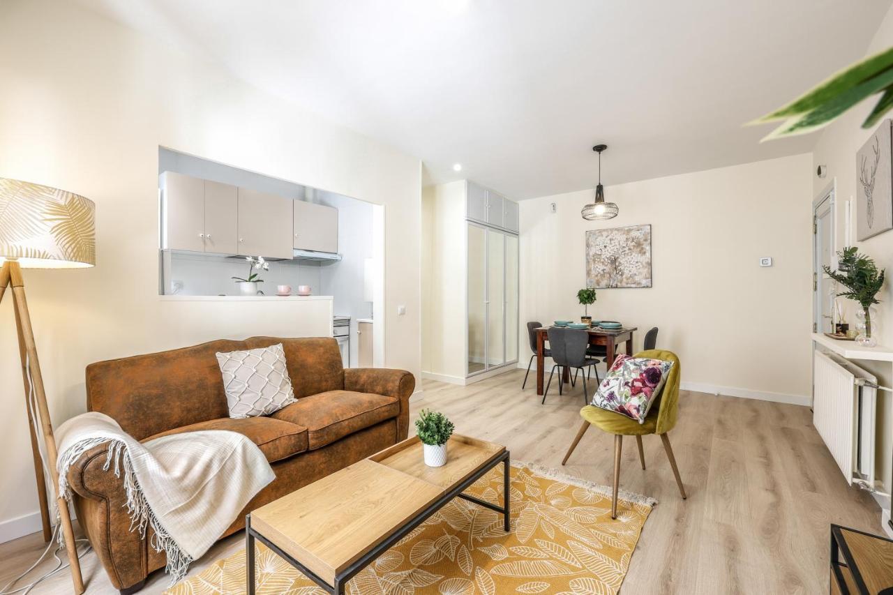 Tirso De Molina Appartement Madrid Buitenkant foto