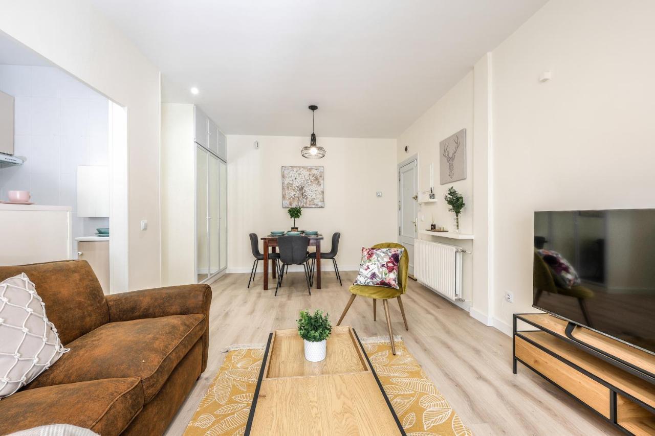 Tirso De Molina Appartement Madrid Buitenkant foto