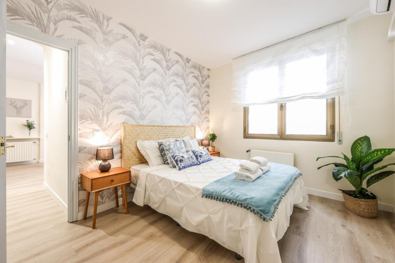 Tirso De Molina Appartement Madrid Buitenkant foto